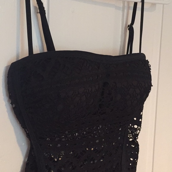 Lookbook bathing suit - Picture 3 of 8